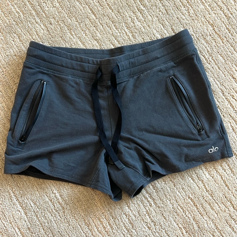 ALO shorts